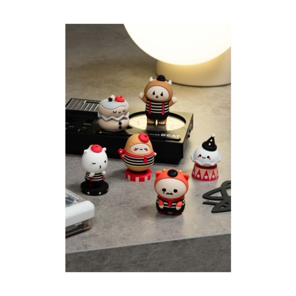 Smoko Friends Mimes Blind Box Toy Collectable Figurine 15Y+ Assorted (4 Pack) — image 3
