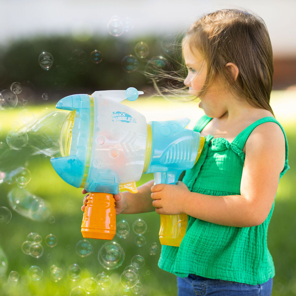 Maxx Bubbles 12inch Multi-Coloured Handheld Bubble Bazooka Kids Toy 3y+ — image 2