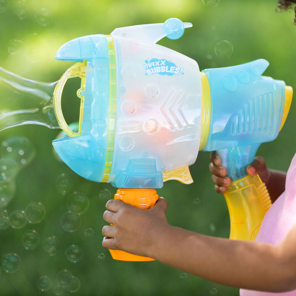 Maxx Bubbles 12inch Multi-Coloured Handheld Bubble Bazooka Kids Toy 3y+ — image 4