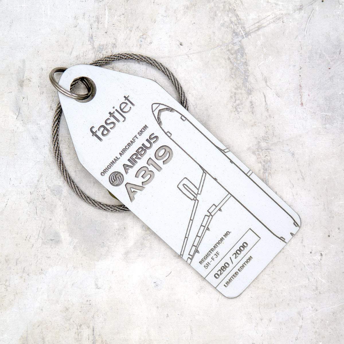 12002-aviationtag-airbus-a319-keychain-14-5cm-tag-fastjet-co-branded-white