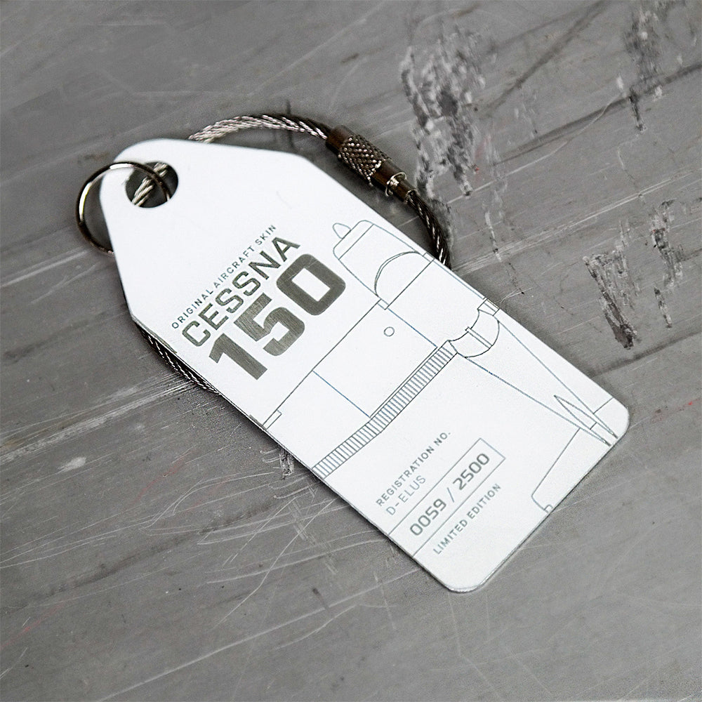 12020-aviationtag-cessna-150-keychain-14-5cm-tag-white