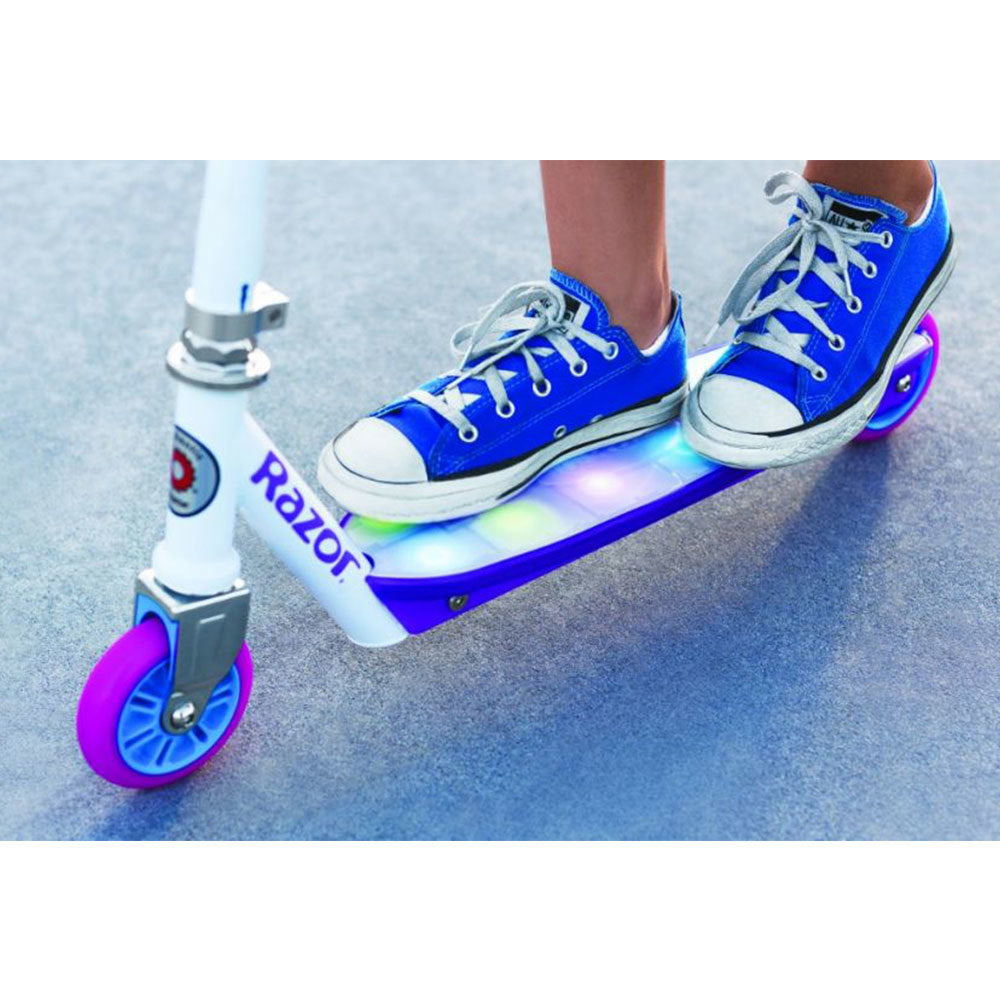 13011762-razor-pink-party-pop-scooter-w-multi-colour-led-lights
