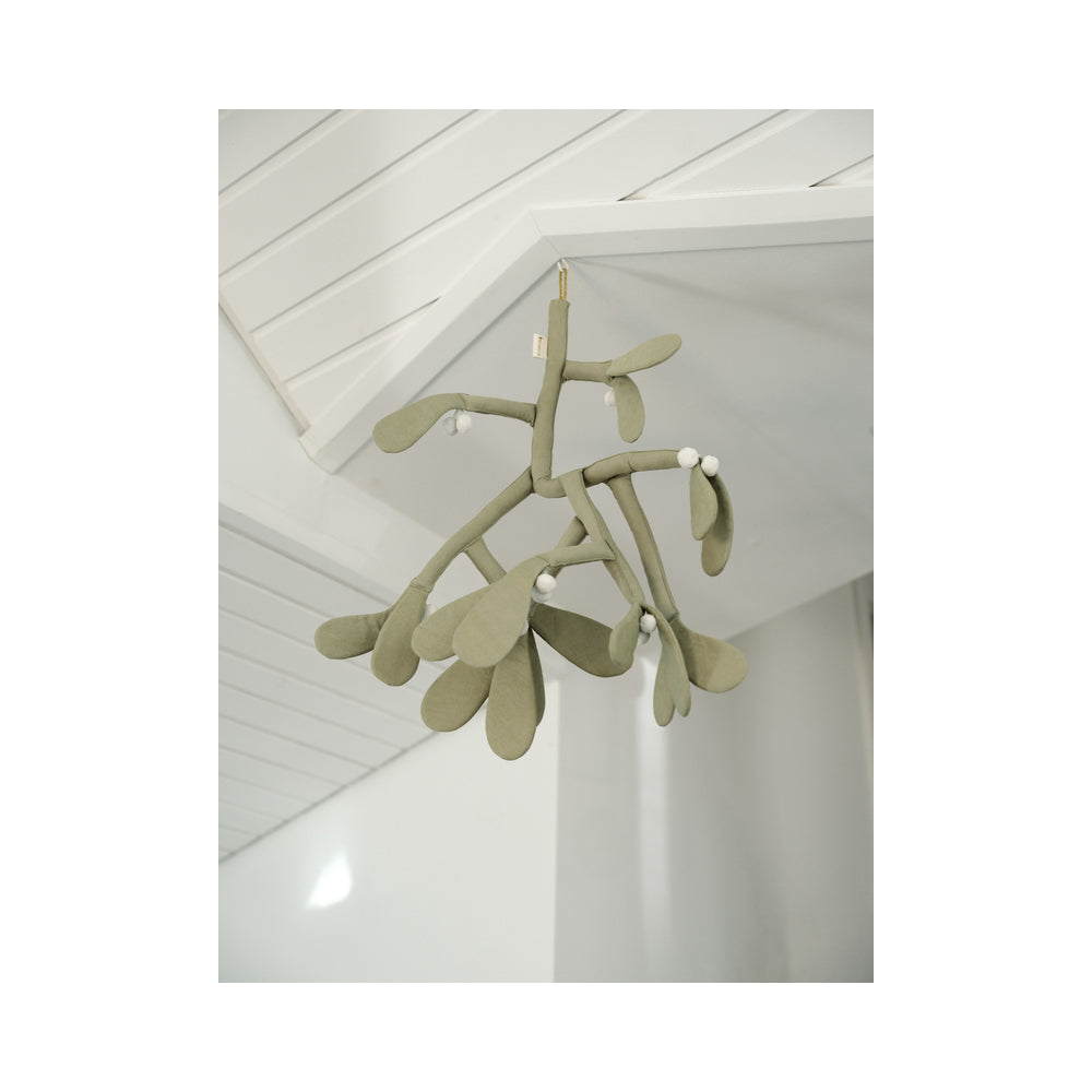 2006238921-fabelab-55cm-christmas-fabric-hanging-ornament-mistletoe-decoration