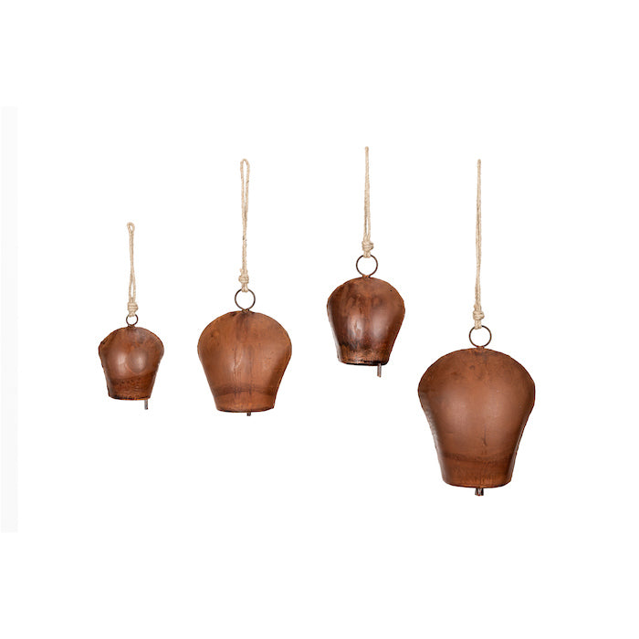 21267-4pc-bell-iron-cow-outdoor-ornament-garden-decor-set-brown