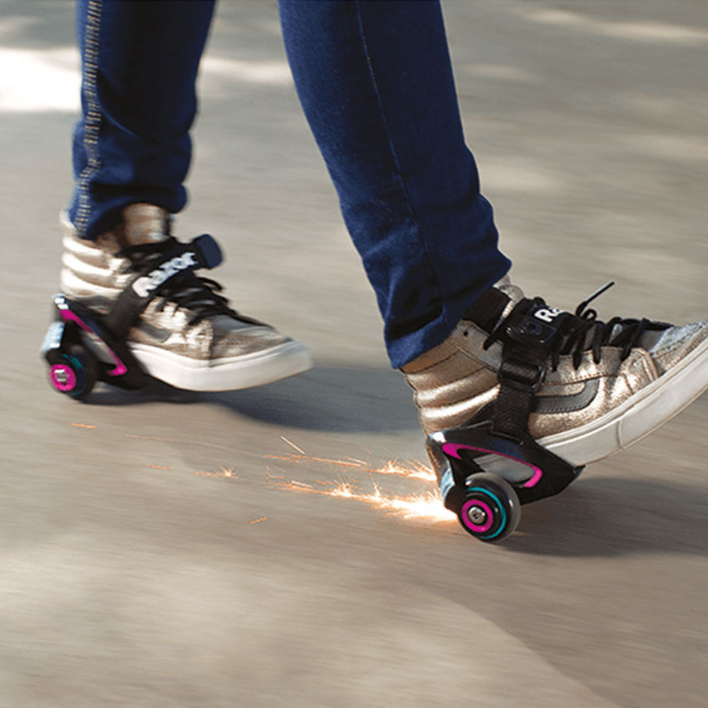 25056150-razor-jetts-heel-wheels-roll-n-spark-purple