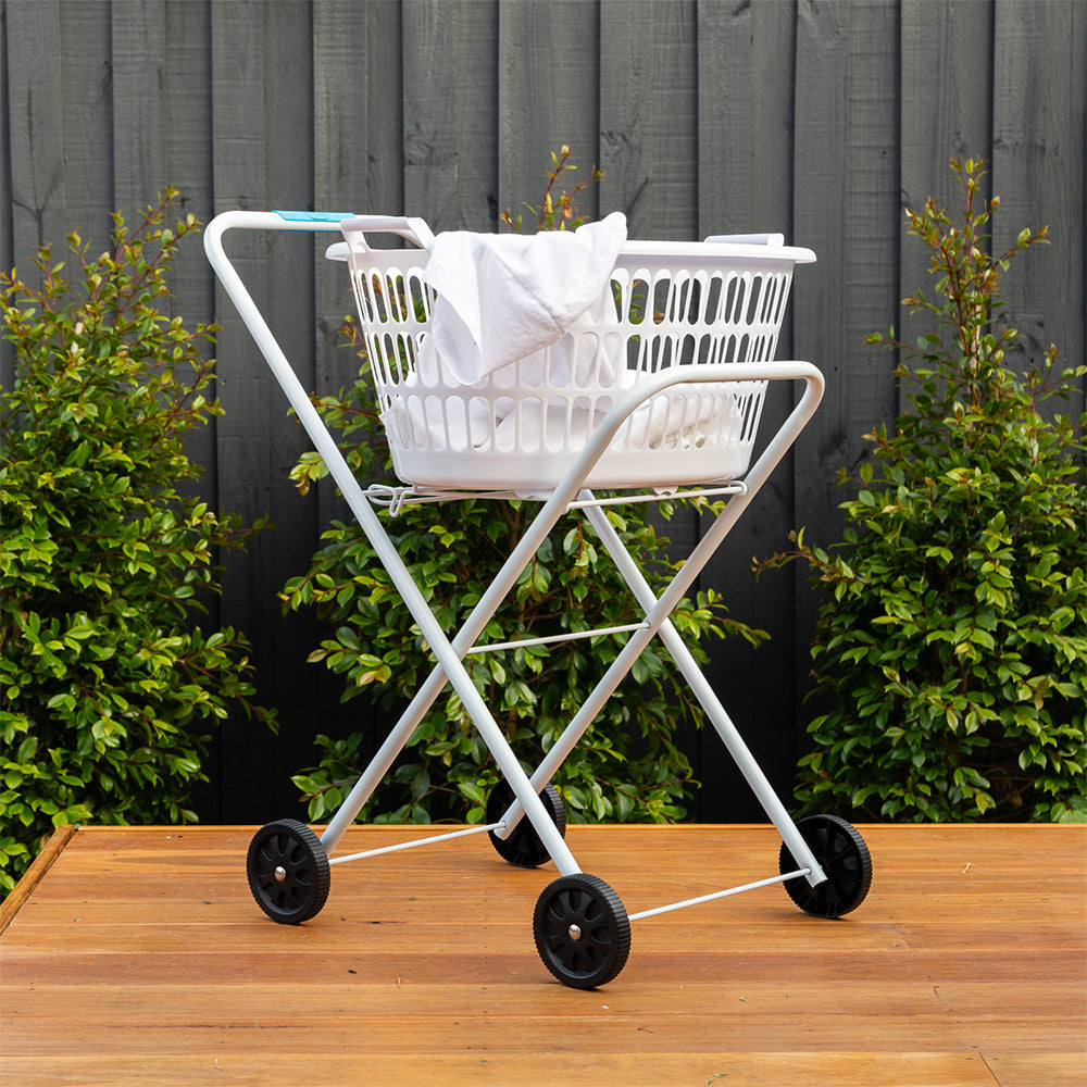 2747194-hills-classic-folding-lightweight-durable-laundry-trolley