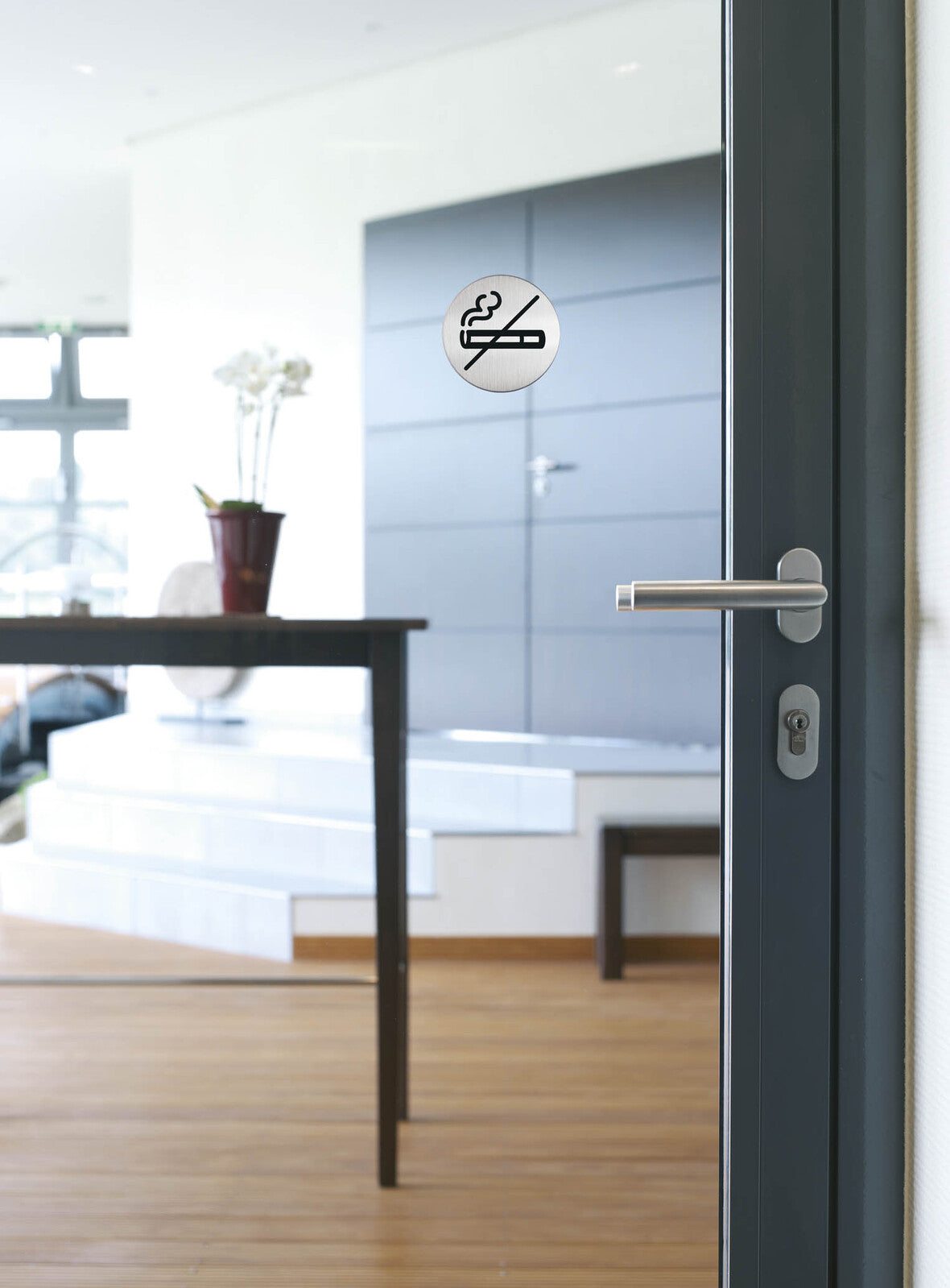 491123-durable-8-3cm-pictogram-no-smoking-stainless-steel-sign-silver