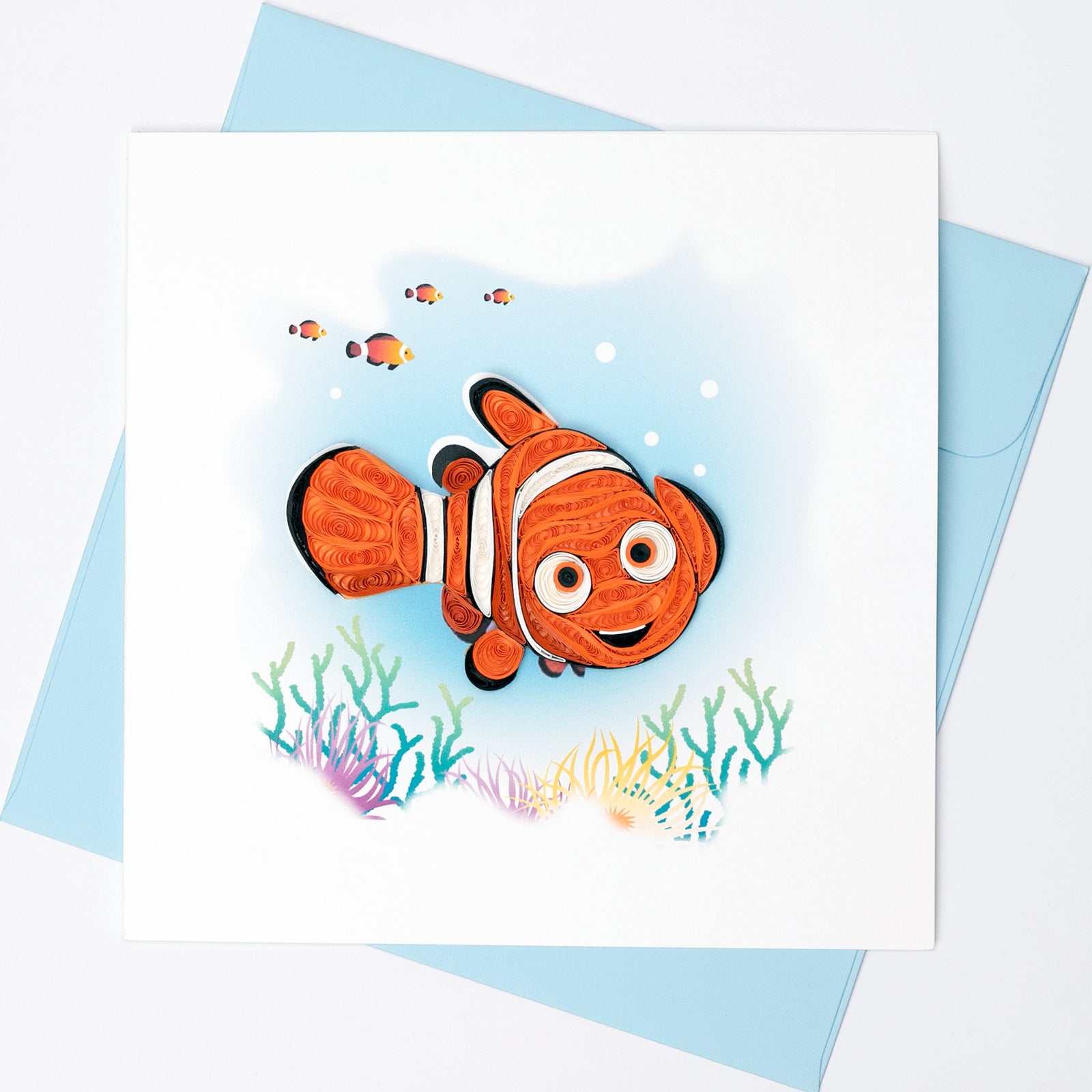 52l035-boyle-handmade-paper-15x15cm-quilled-greeting-card-clown-fish