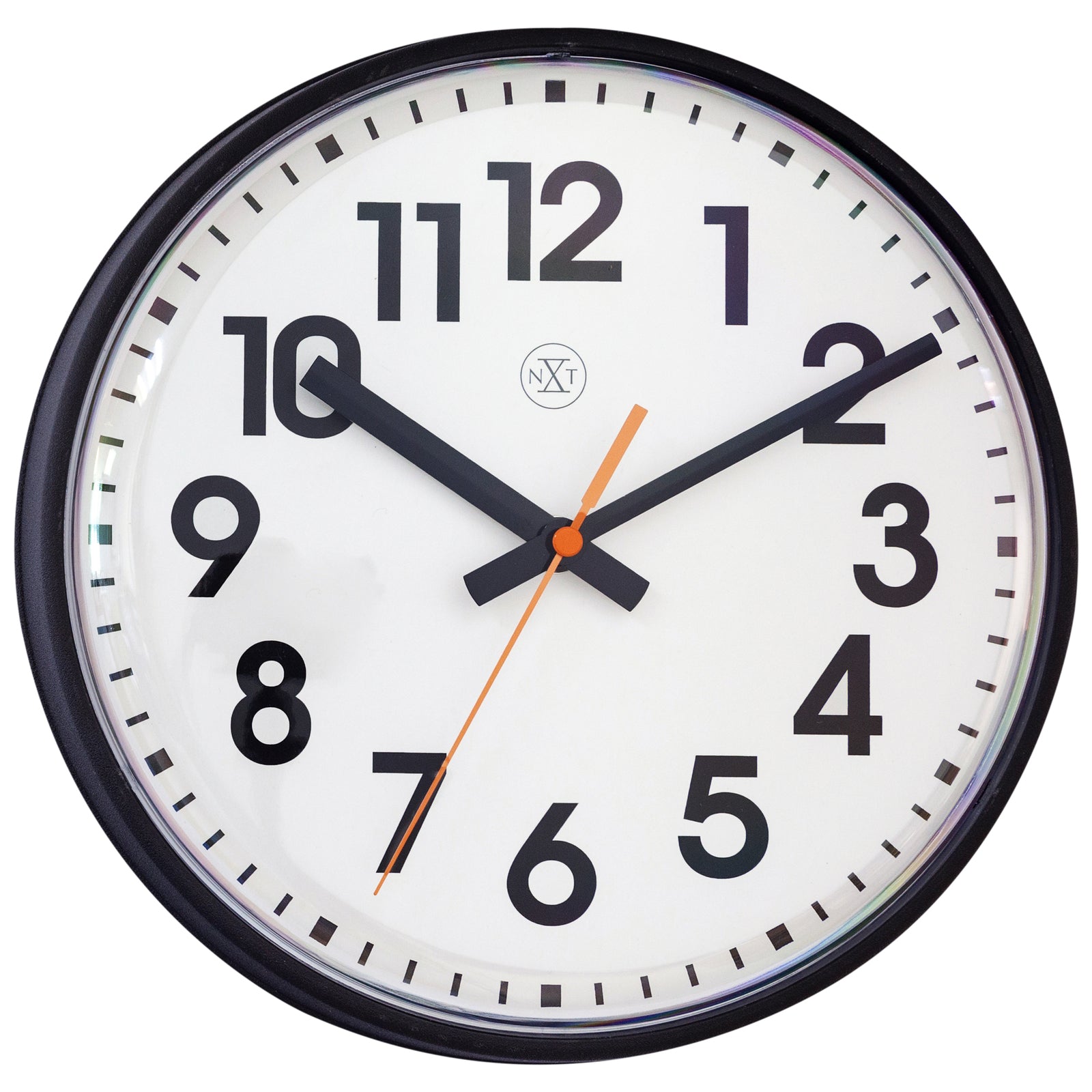 577367zw-nextime-peter-plastic-analogue-26cm-wall-clock-black