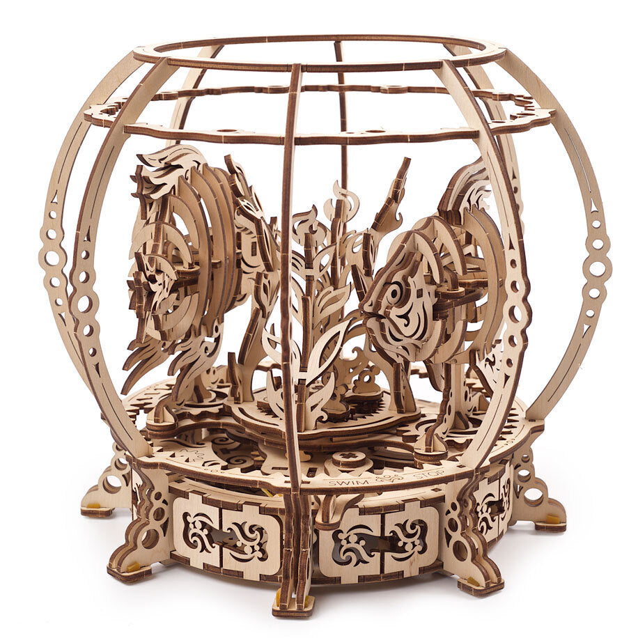 70155-ugears-mechanical-aquarium-mechanical-wooden-3d-puzzle-32pc