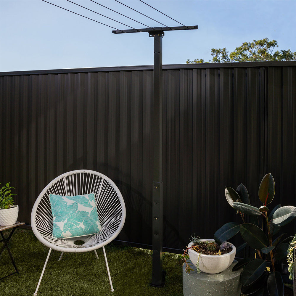 80150845-hills-5-line-retracting-mount-bar-for-clothesline-monument