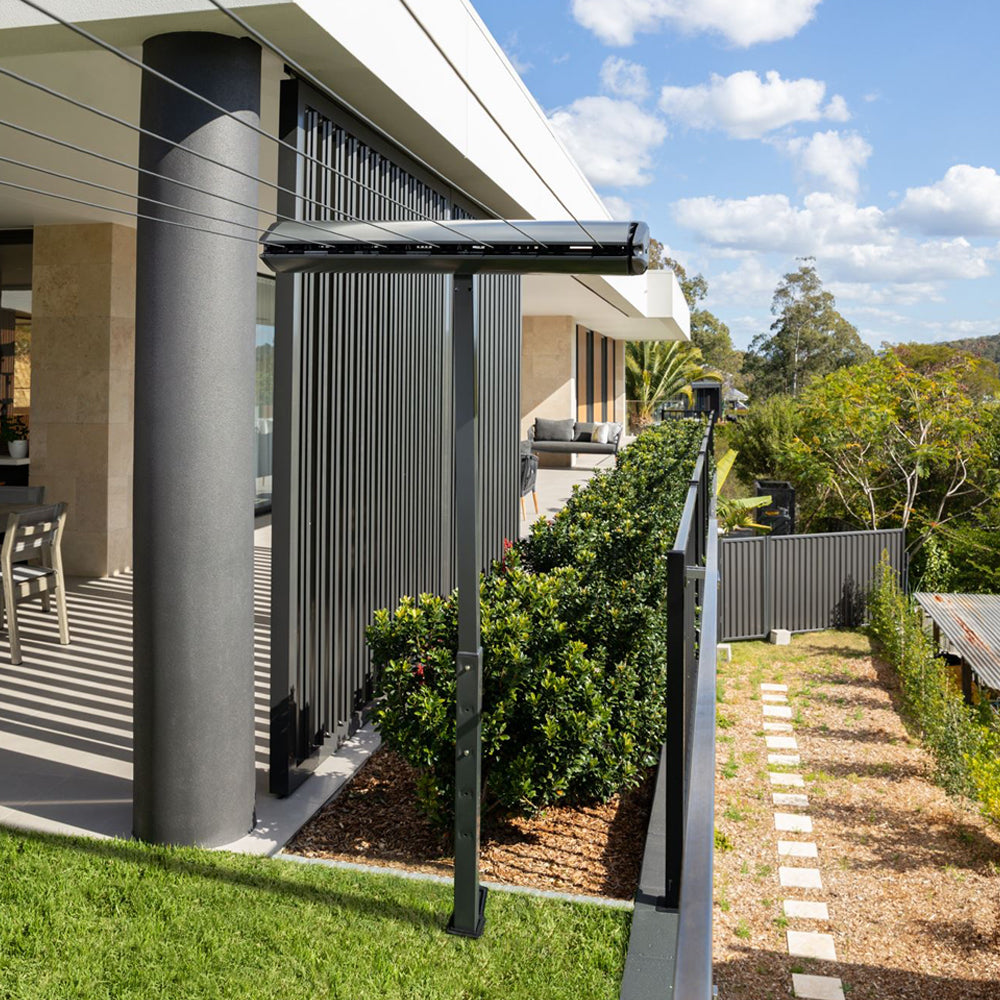 80150852-hills-7-line-retracting-mount-bar-for-clothesline-monument