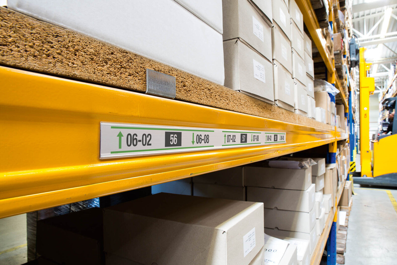 803919-25pk-durable-scanfix-4x100cm-self-adhesive-label-strip-white