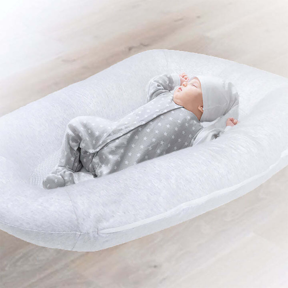 119900-076-childcare-cuddle-me-nest-baby-55x81cm-cool-grey-0-5m