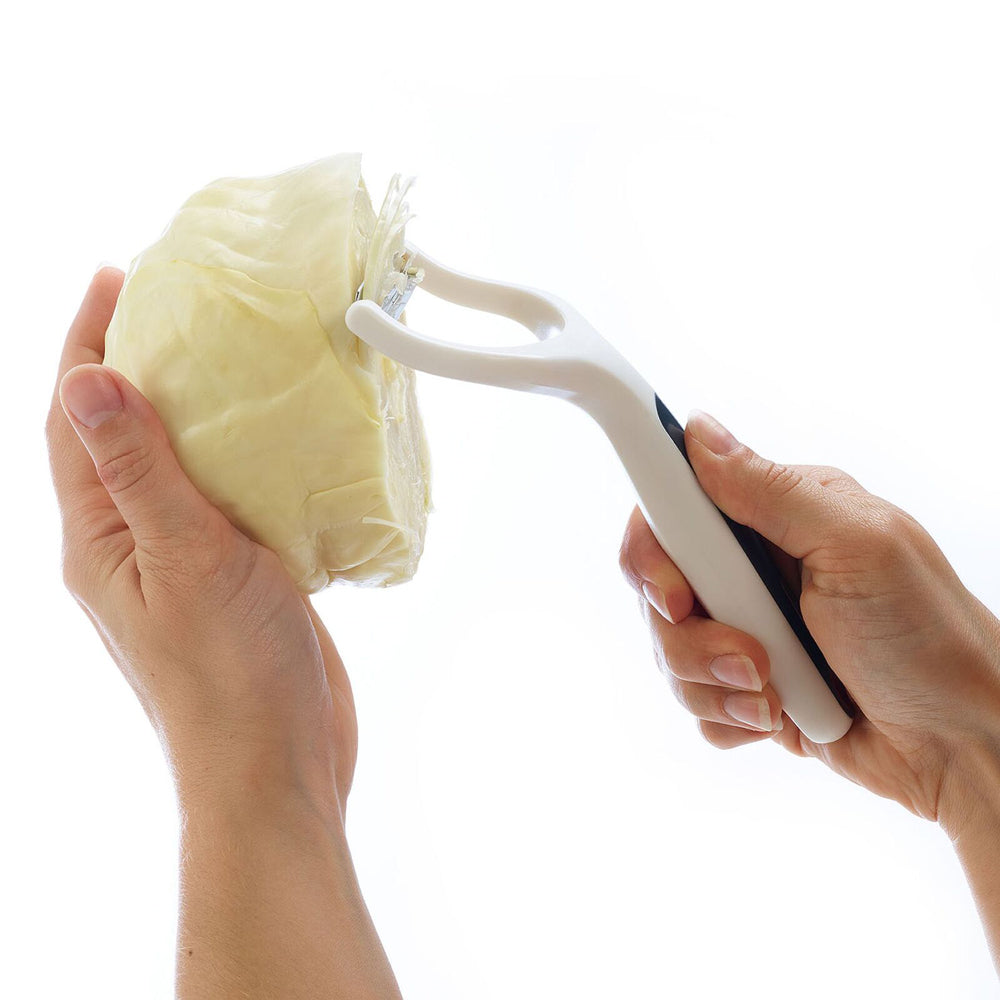 13654-zyliss-19cm-smooth-glide-wide-peeler-shredder-white-grey