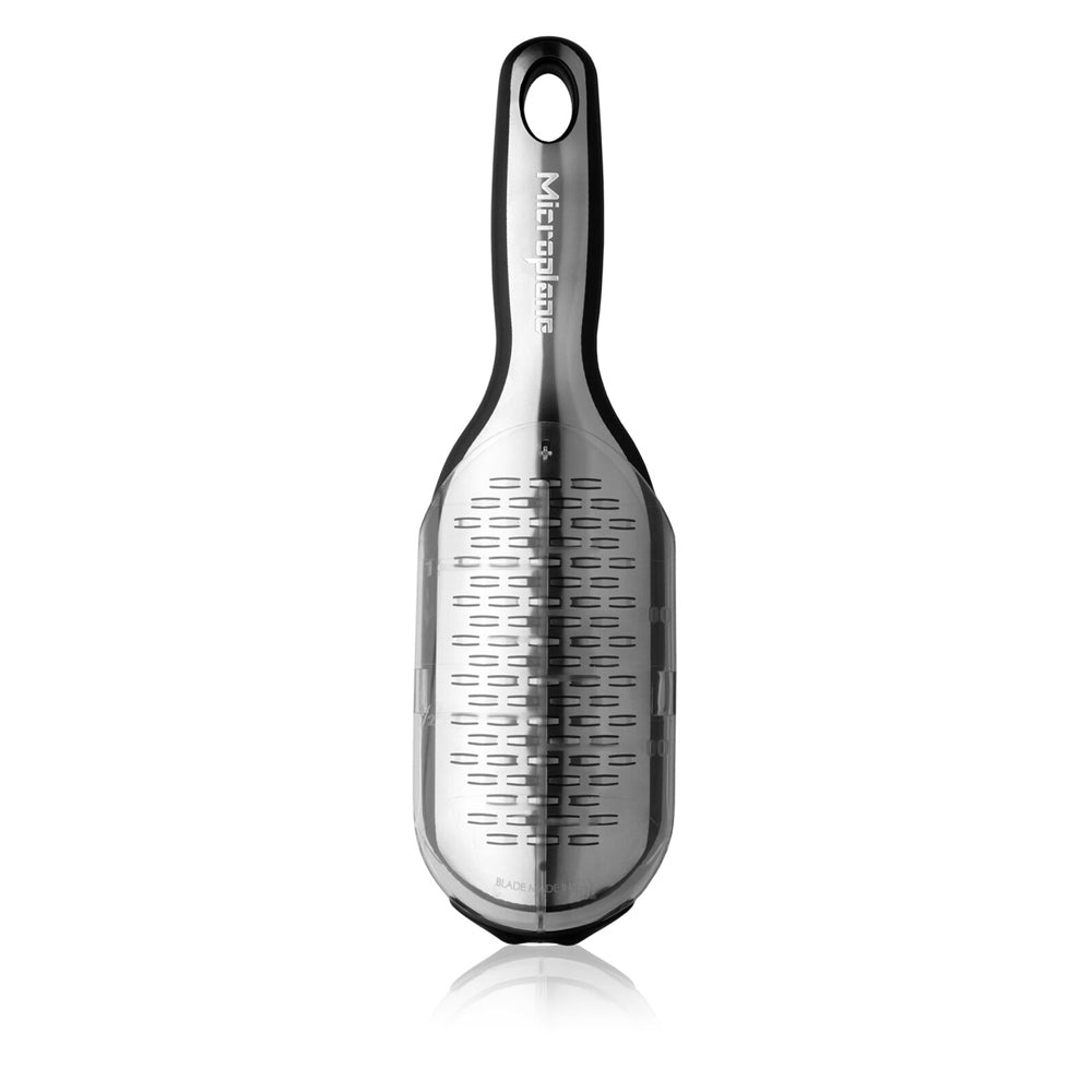 15301-microplane-elite-medium-ribbon-grater-w-250ml-catcher-black