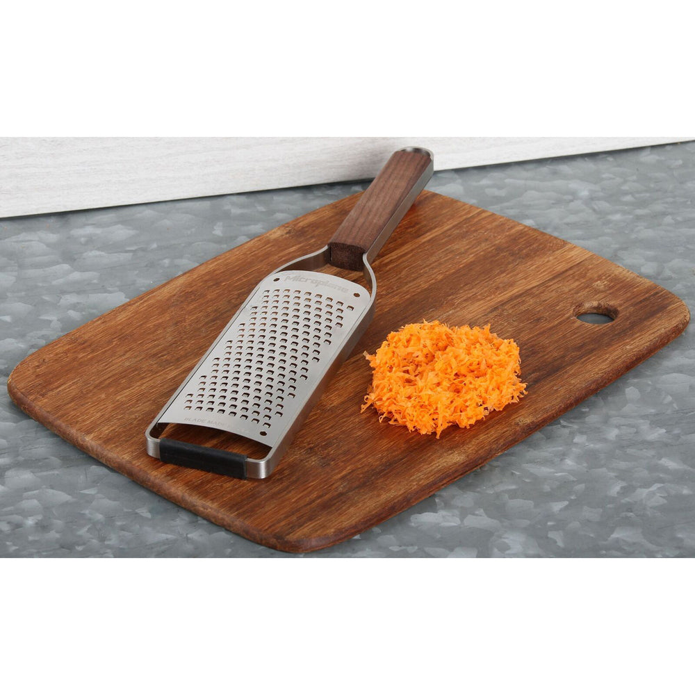15400-microplane-master-series-coarse-grater-stainless-steel-zester-brown