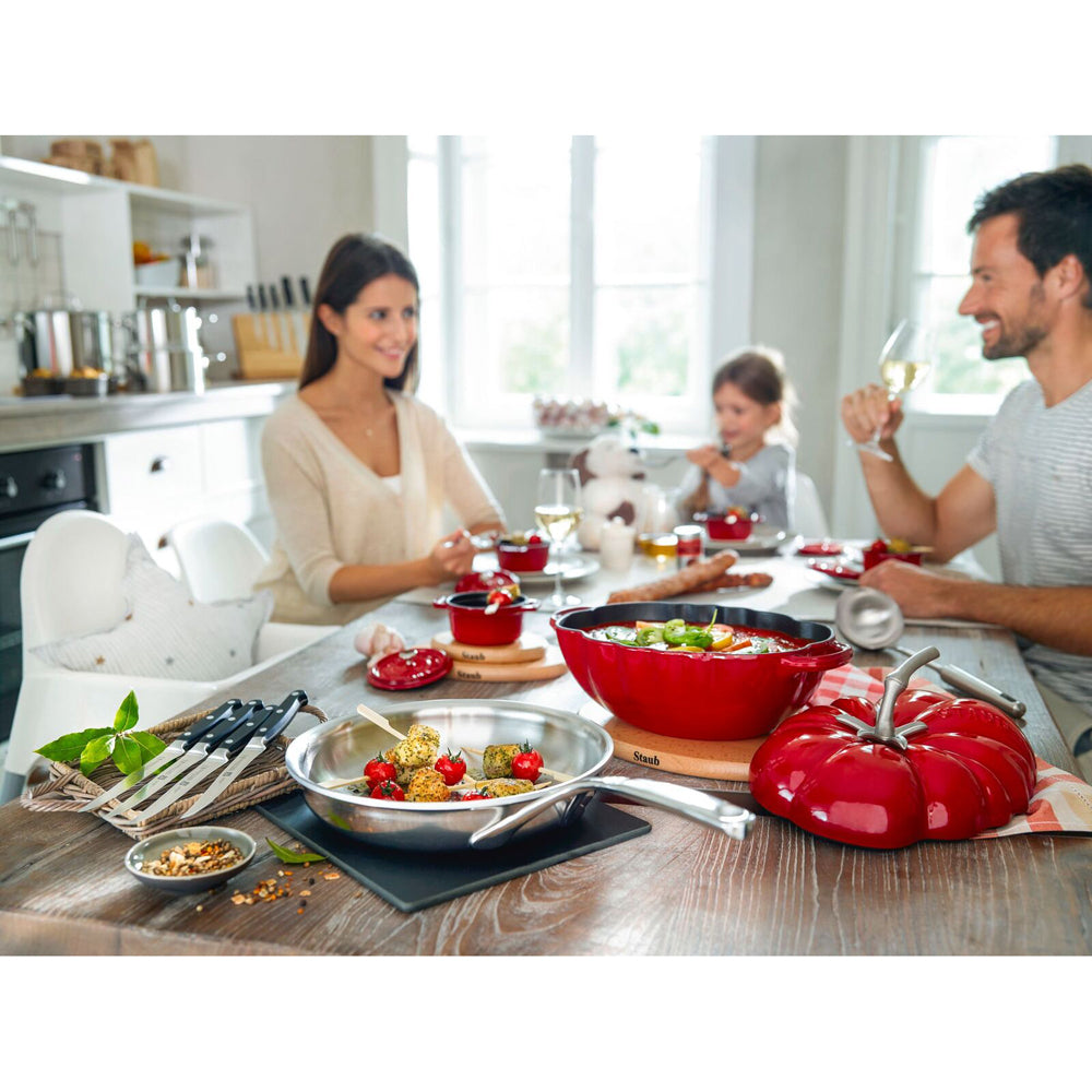 65149-staub-25cm-2-9l-cast-iron-cocotte-pot-tomato-w-lid-red