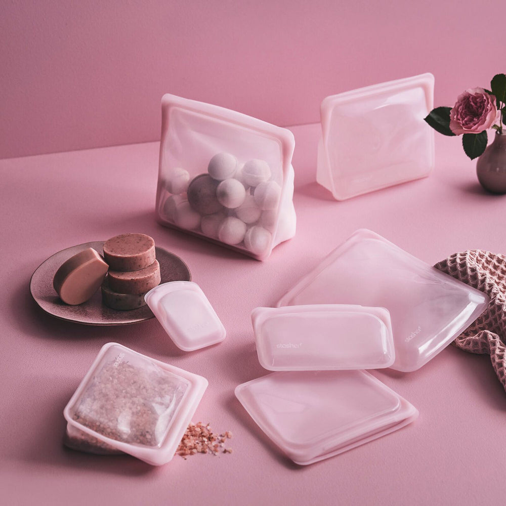 73073-stasher-828ml-stand-up-mini-food-storage-bag-pink