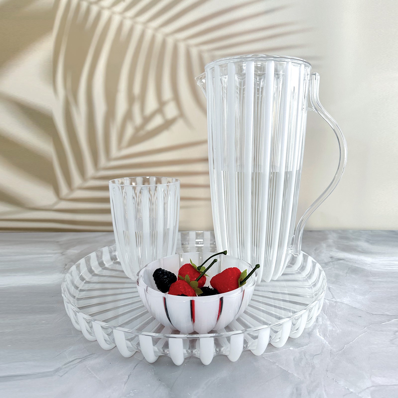 12380042-guzzini-dolcevita-27cm-1-75l-pitcher-w-lid-mother-of-pearl