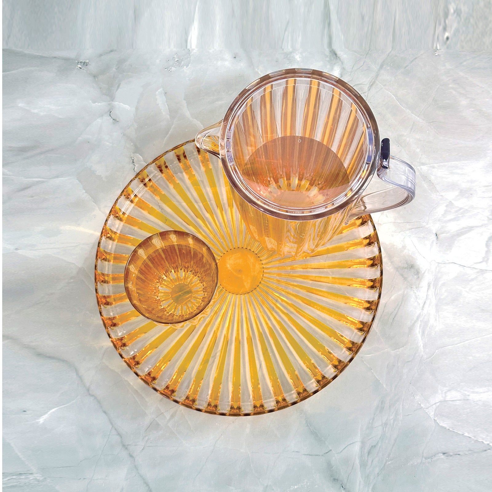 125701151-guzzini-dolcevita-31cm-round-serving-tray-amber