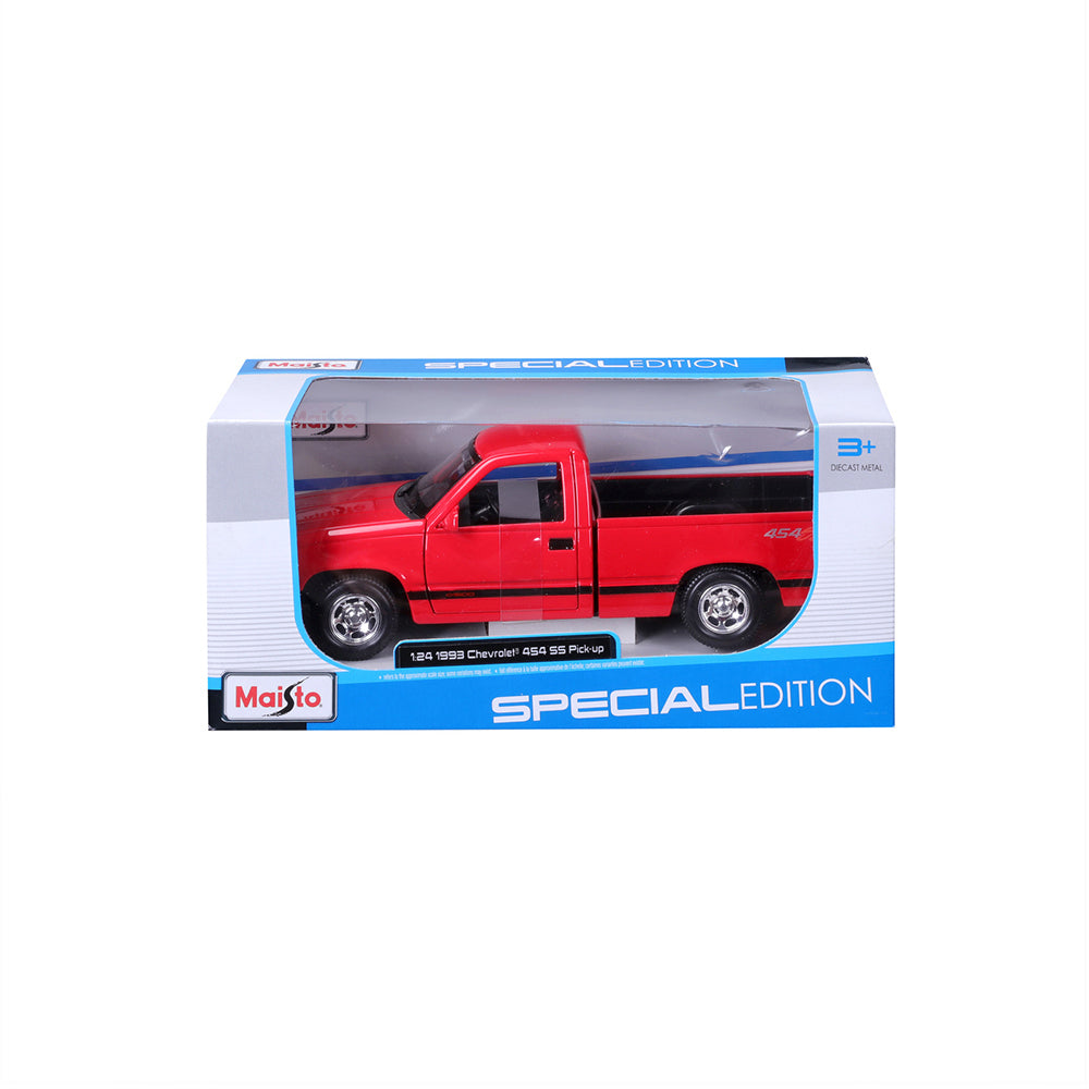 45232901-maisto-1-24-1993-chevrolet-454-ss-pick-up-model-car-toy-3y