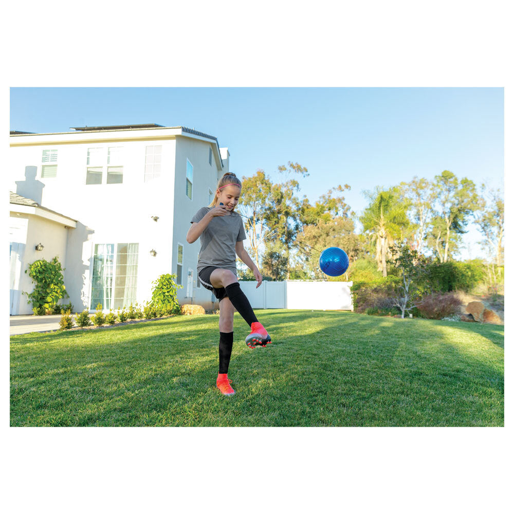 212695-sklz-touch-star-kick-touch-trainer-soccer-ball-w-string-cobalt