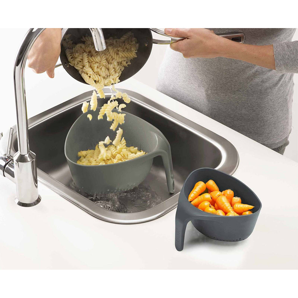 40094-joseph-joseph-22cm-nest-kitchen-cooking-colanders-grey