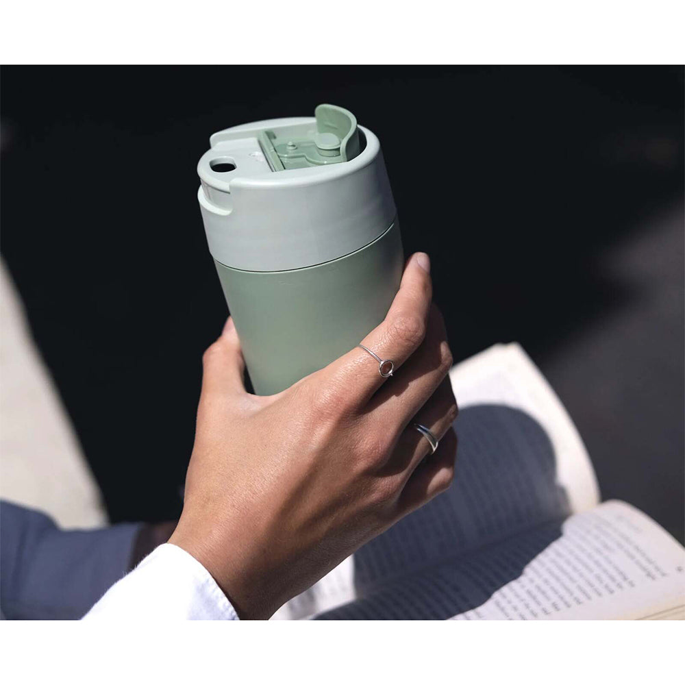 81130-joseph-joseph-sipp-454ml-17cm-travel-mug-cup-green
