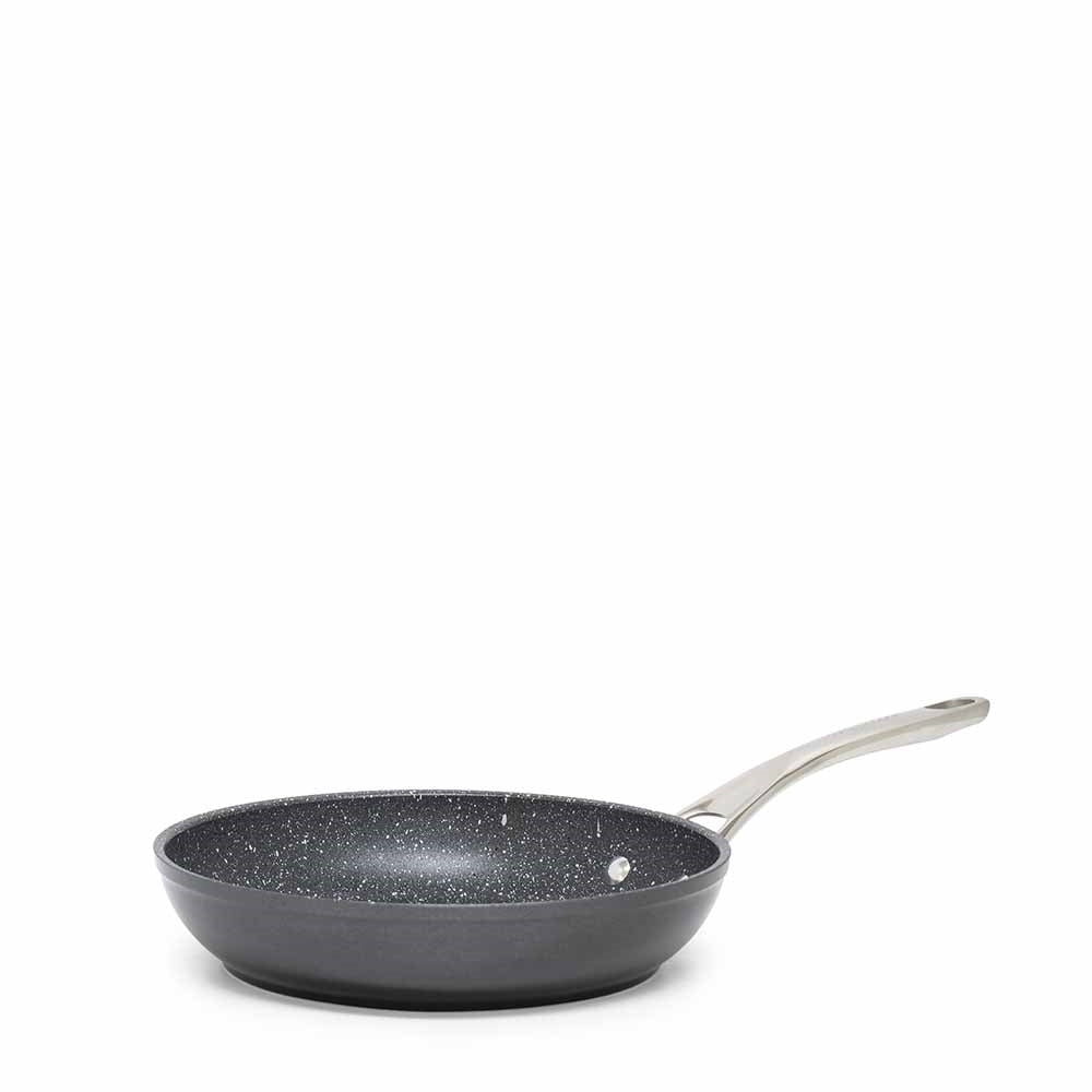 51038-salt-amp-pepper-tan-ium-frypan-20cm-black-aluminium-non-stick