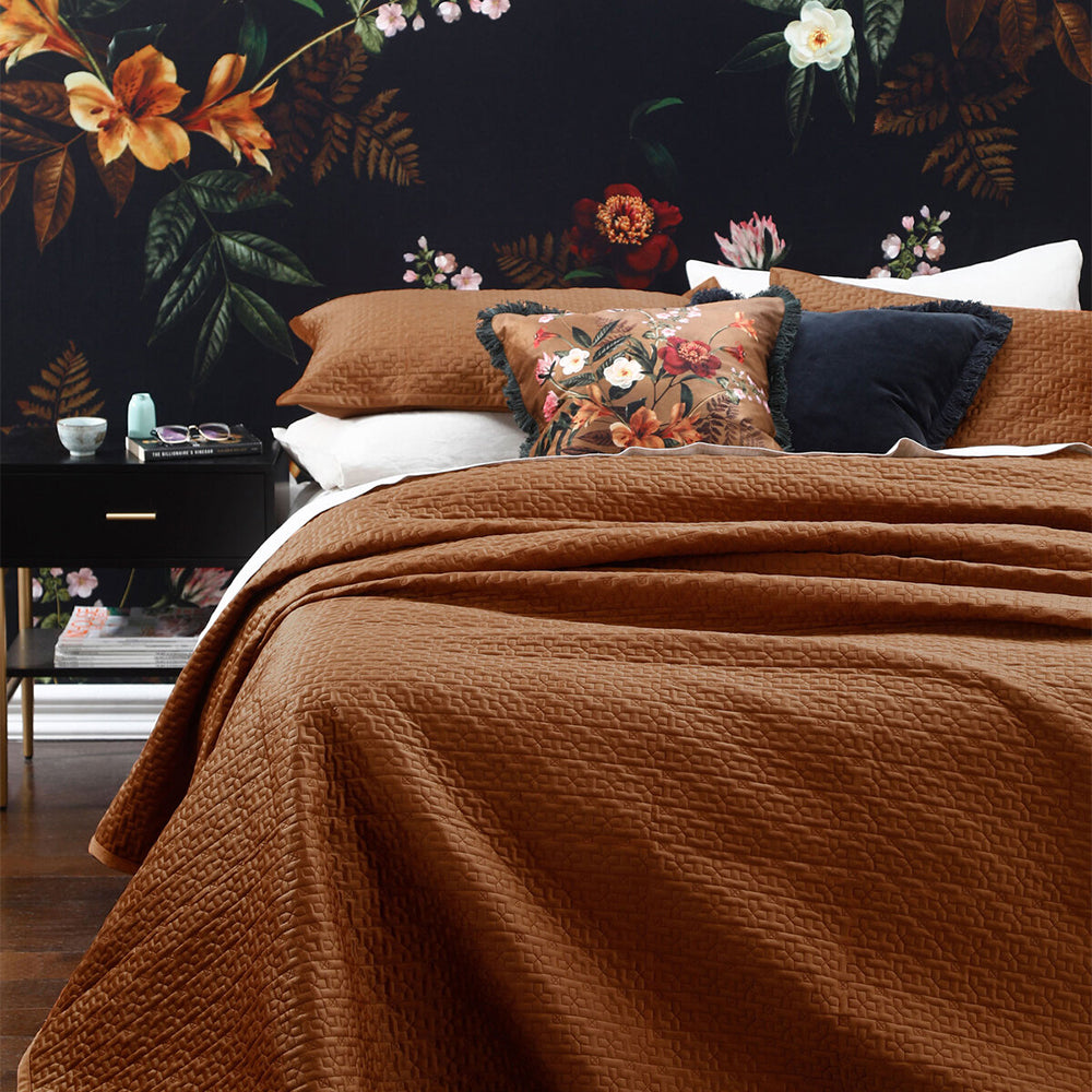 89c80i909-mm-linen-terrace-queen-coverlet-set-w-pillow-shams-265x260cm