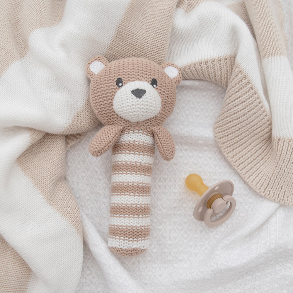 4233031-living-textiles-baby-squeeze-me-squeakers-bear-3m