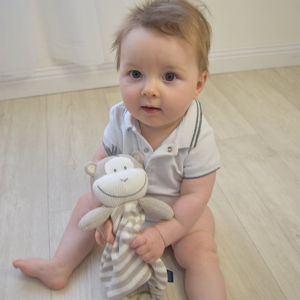 4715953-living-textiles-baby-newborn-max-the-monkey-security-blanket