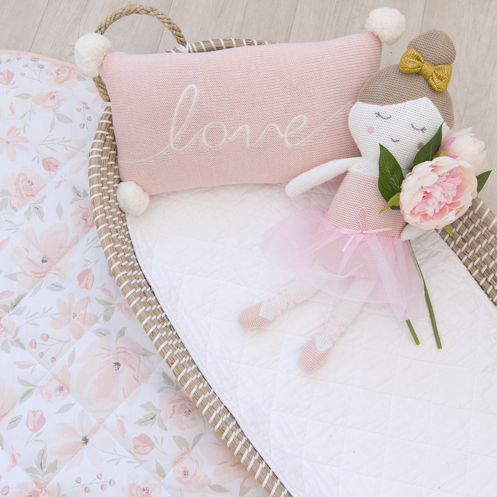5530095-lolli-living-baby-newborn-nursery-cotton-knit-cushion-blush-love