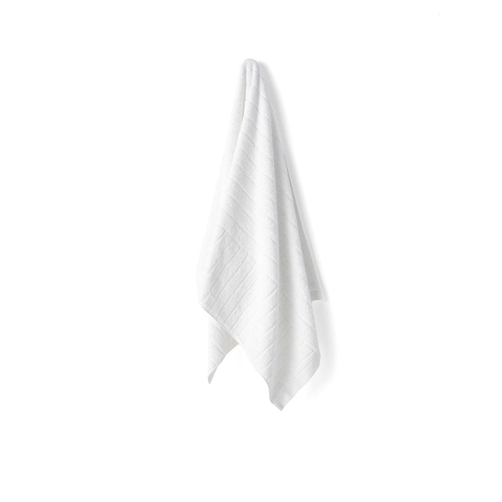 42436l022-esprit-isle-cotton-textured-600-gsm-soft-bath-towel-white
