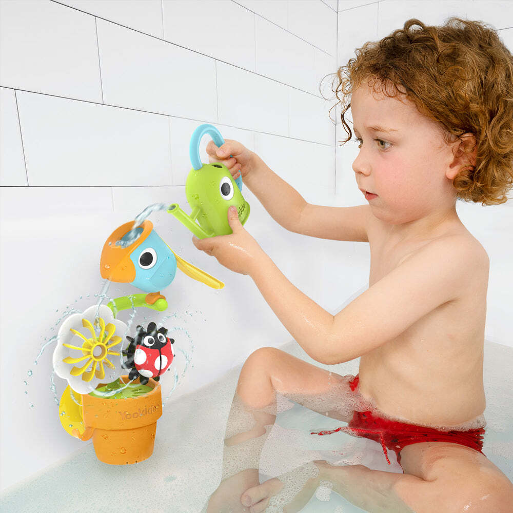 40222-yookidoo-pour-n-spin-tipping-bird-bath-toy-12m
