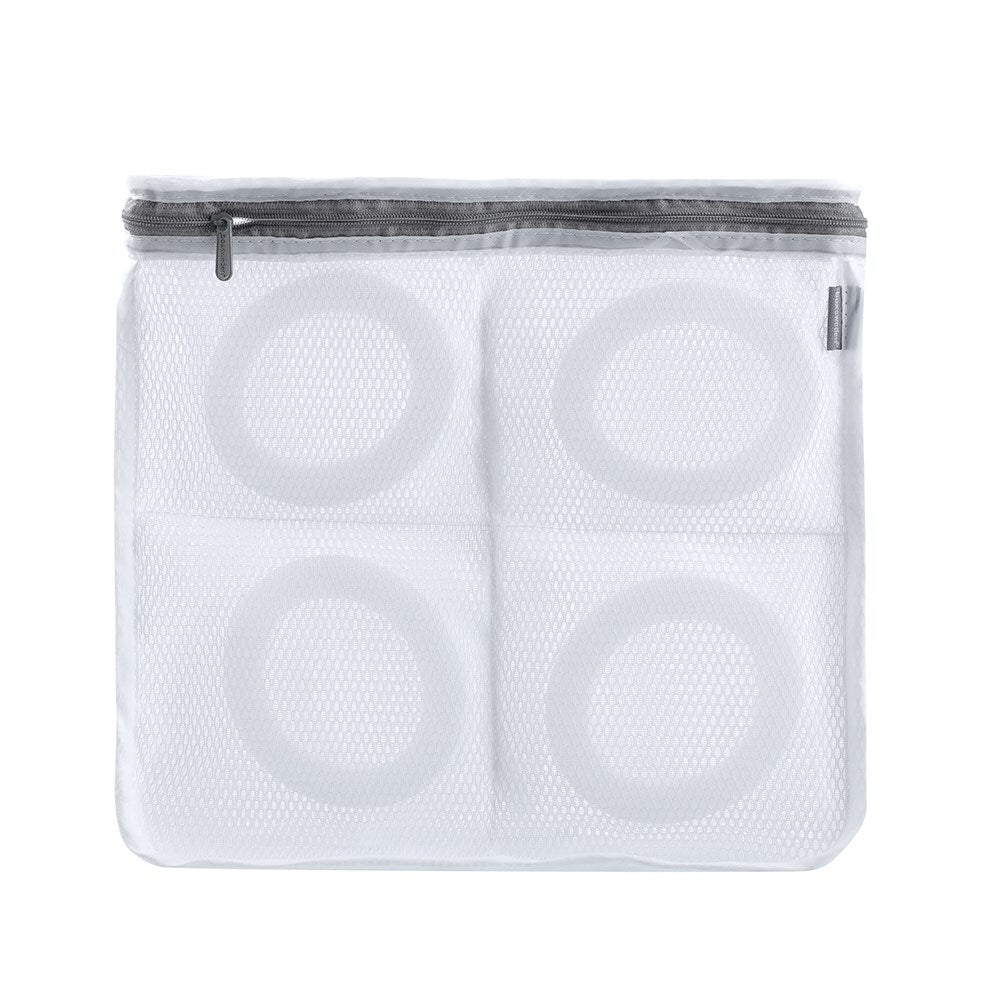 35198-boxsweden-wash-it-30x11cm-washing-machine-mesh-protector-shoe-bag-white