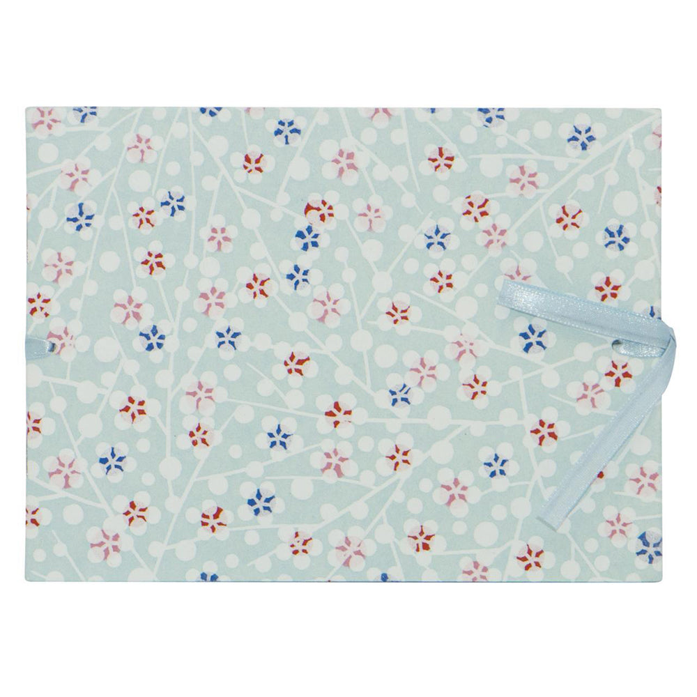 109227-lantern-studios-jap-photo-wallet-album-12-pages-ice-blue-17x12cm