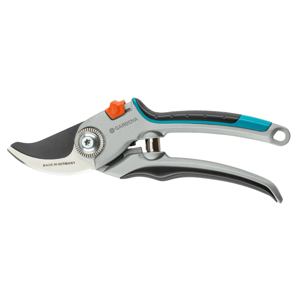 Gardena Ergonomic Aluminium Handled Bypass Garden Secateurs