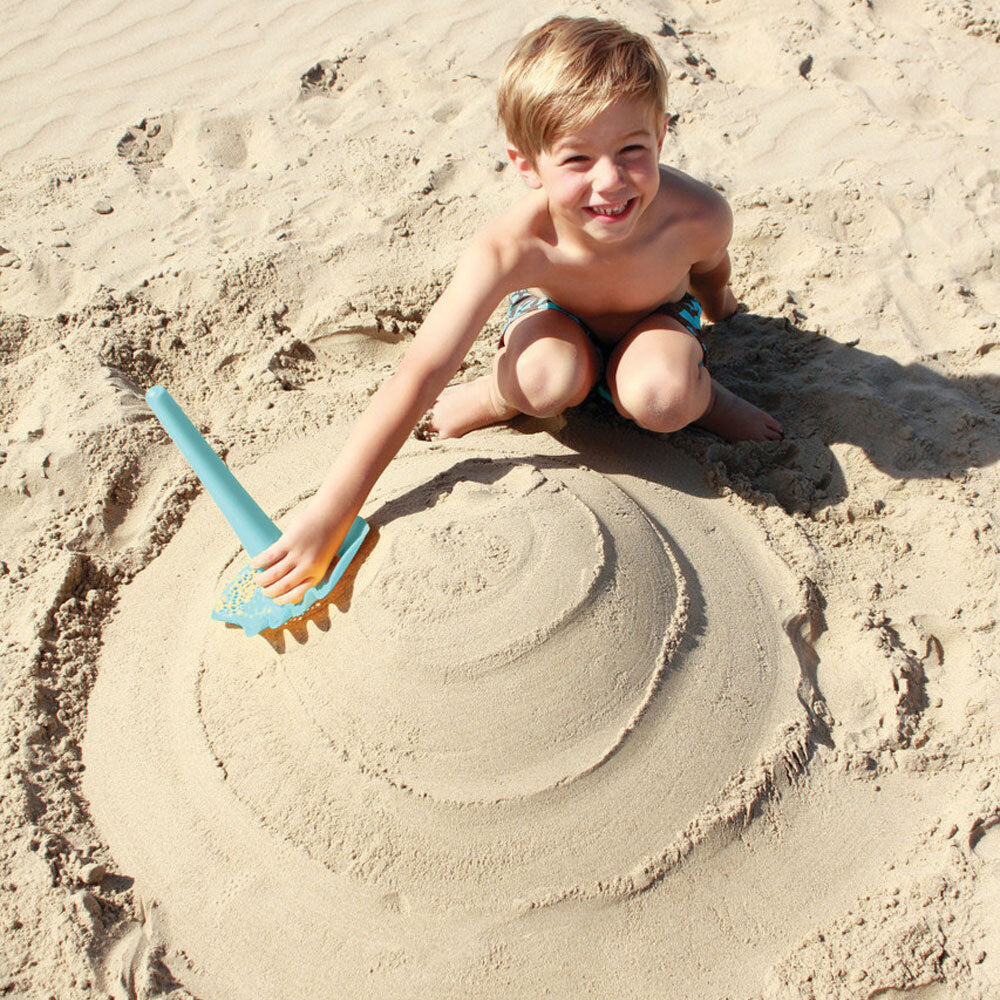 172345-quut-triplet-plastic-shovel-rake-sifter-kids-toy-vintage-blue-10m