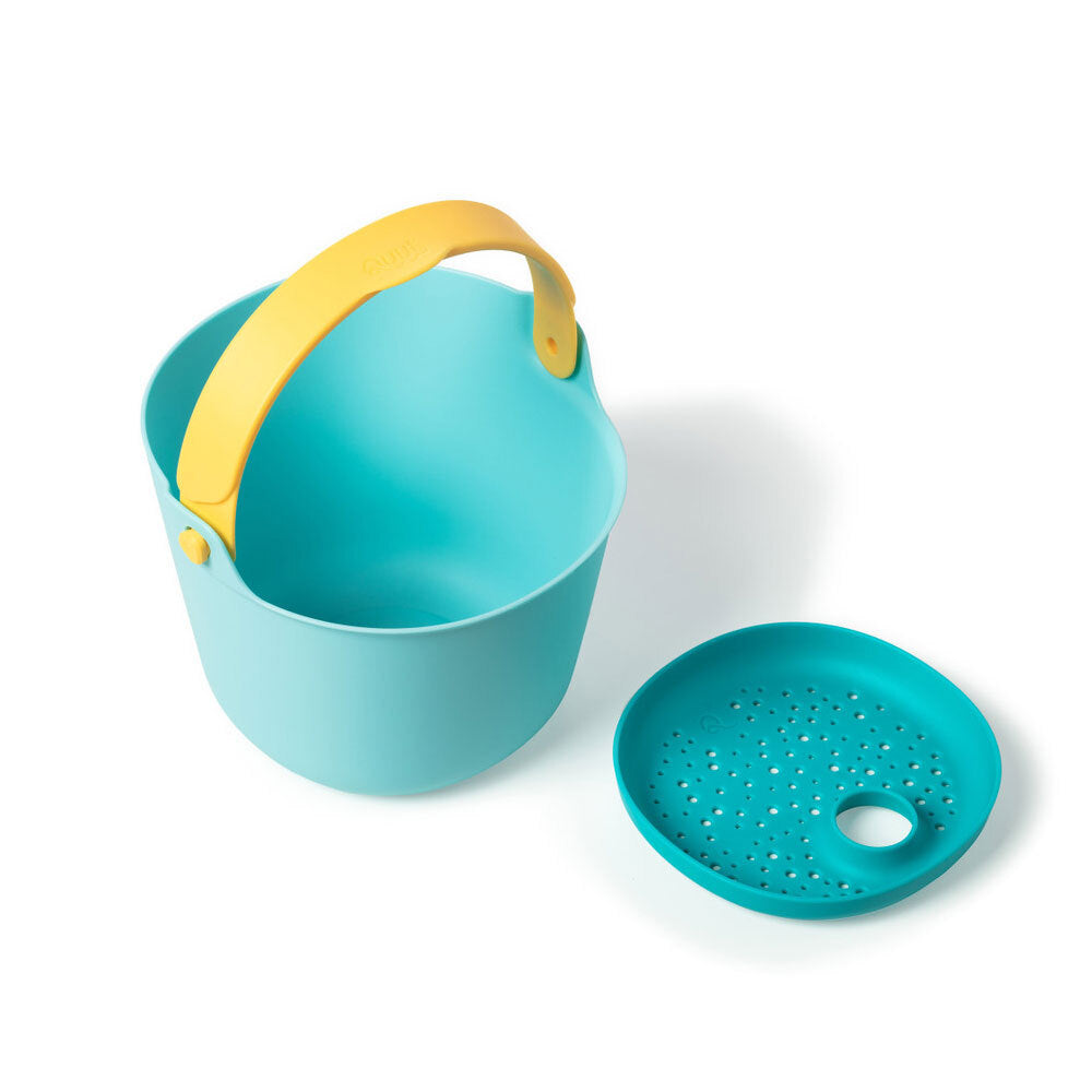 173076-quut-bucki-beach-bucket-sieve-childrens-toy-lagoon-banana-blue-0m