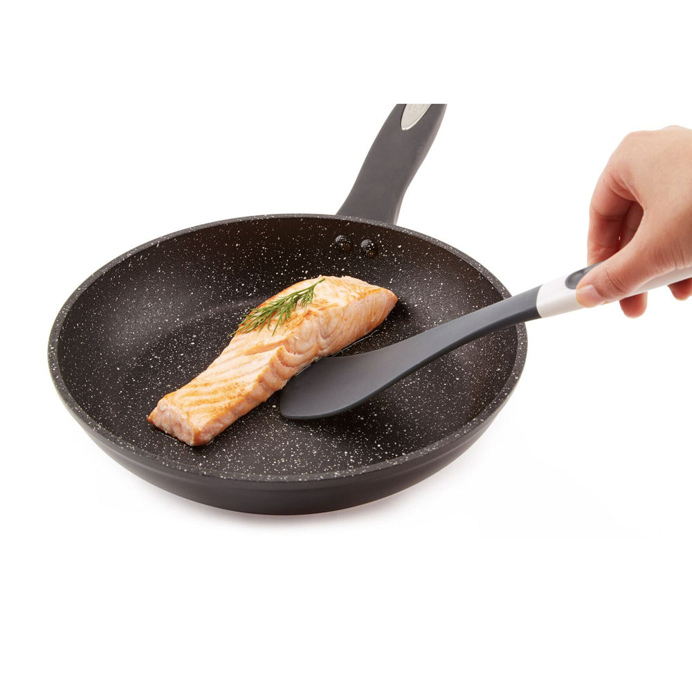 14107-zyliss-easy-lift-silicone-turner-utensil-charcoal-white