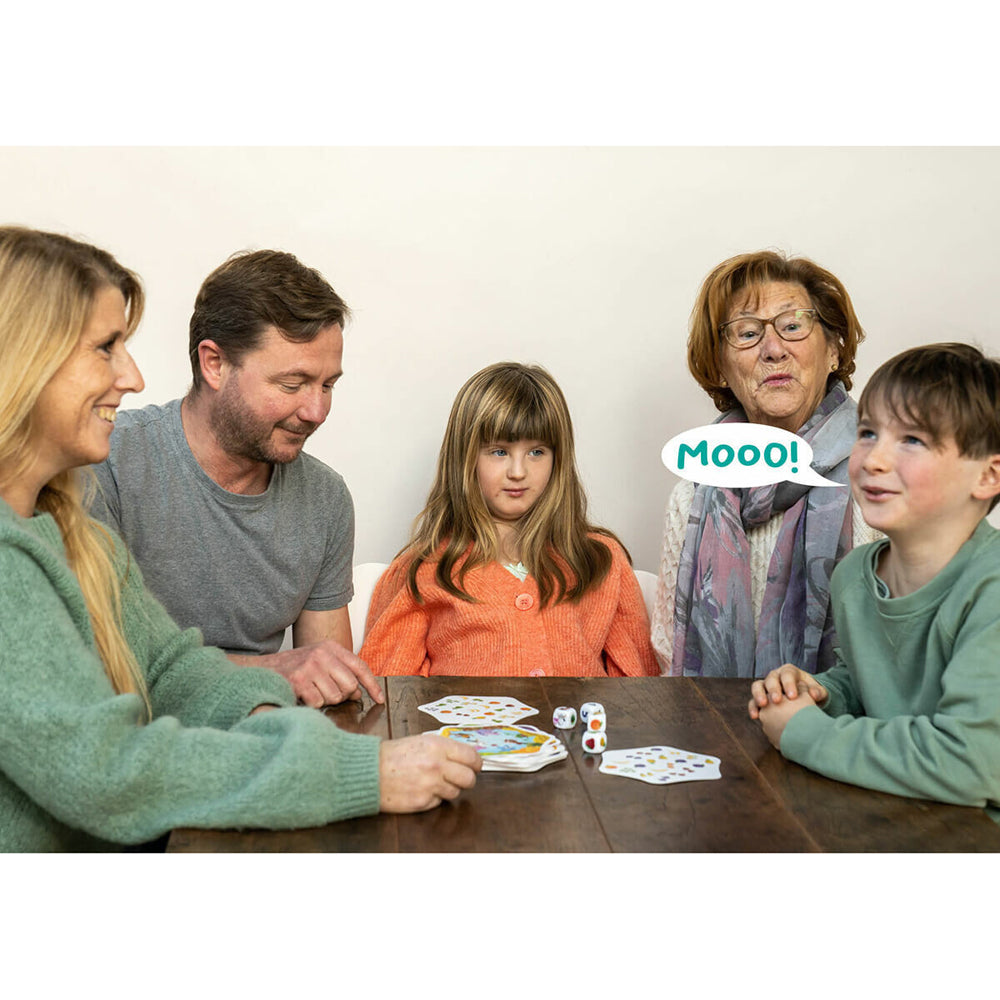 111669-flexiq-make-a-mooove-reaction-speed-card-dice-game-5y