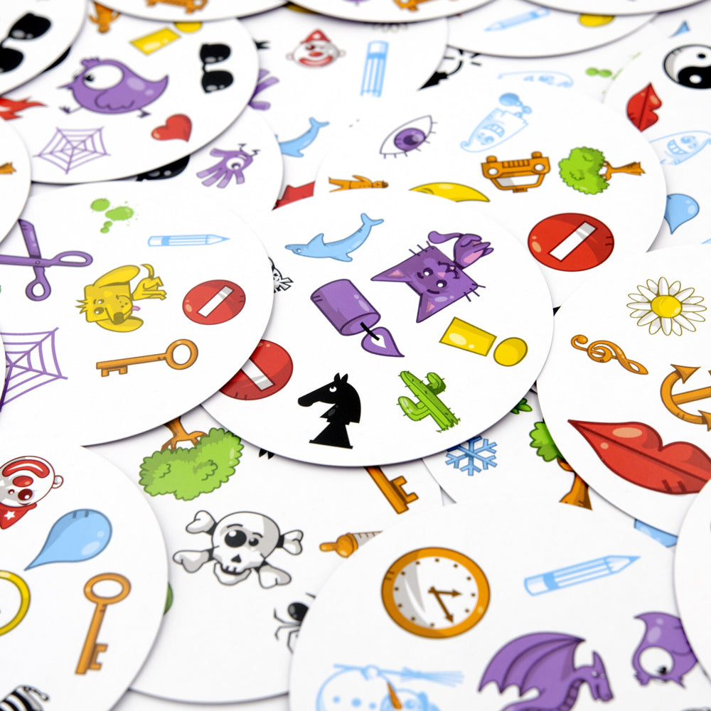 41609-moose-spot-it-matching-card-game-w-tin-case-2-8-players-set-7y