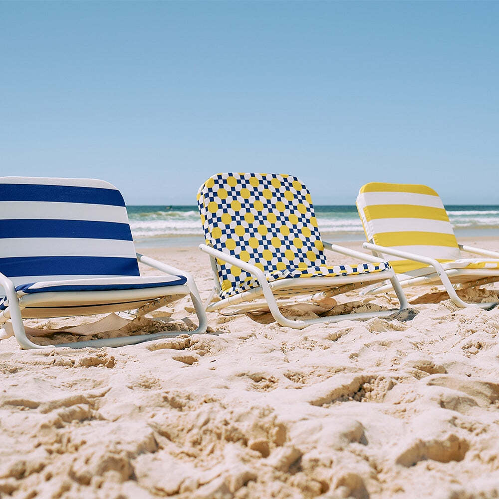15drt-annabel-trends-deluxe-beach-chair-outdoor-seat-retro-tile