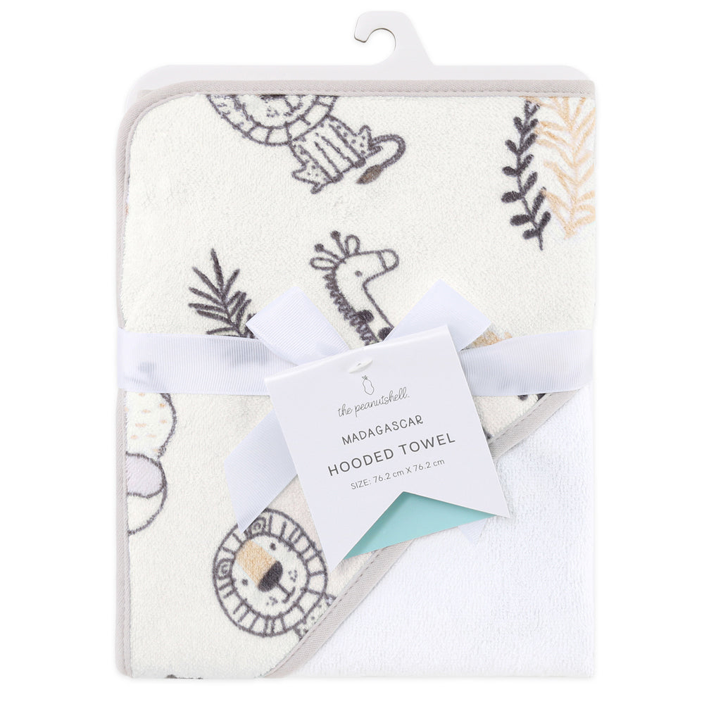 11001ht-the-peanutshell-madagascar-printed-terry-hooded-towel-baby-nursery-decor