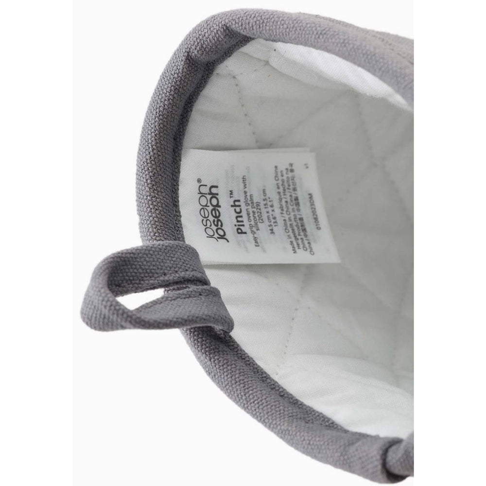 20230-joseph-joseph-pinch-cotton-silicone-oven-gloves-mitt-pair-grey