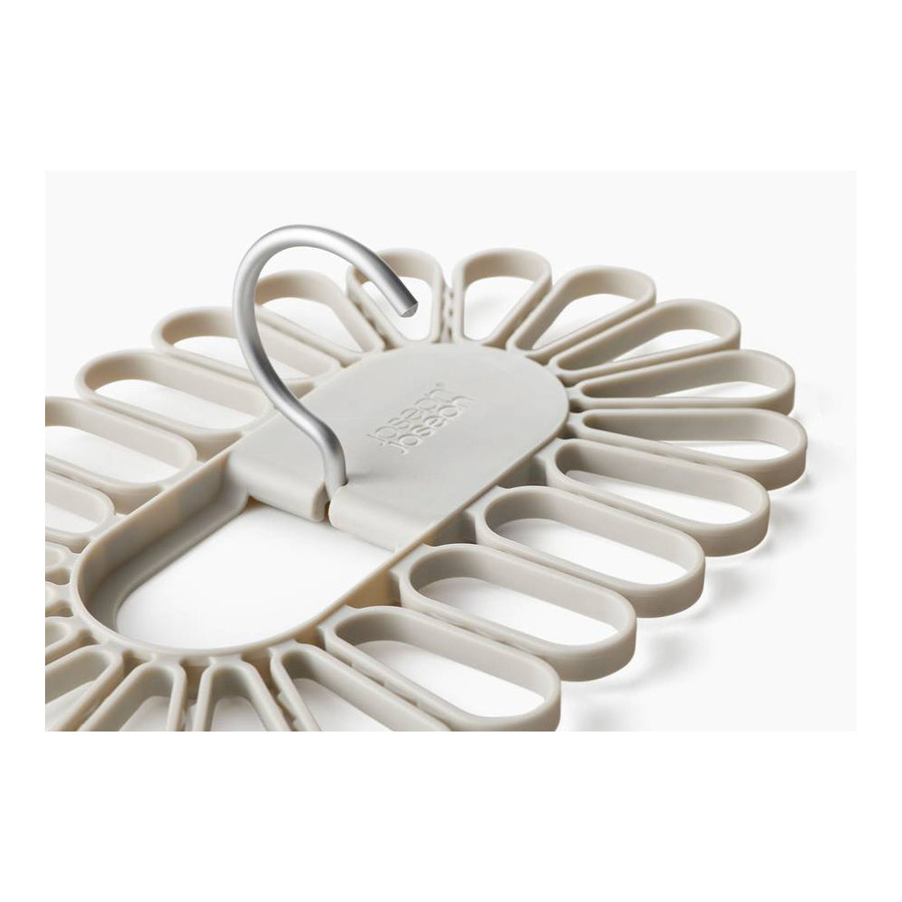 50051-joseph-joseph-petal-small-items-hanger-holds-22pcs-ecru