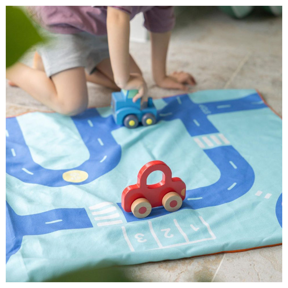 174028-quut-playtowels-kids-children-140x70cm-medium-road-6m