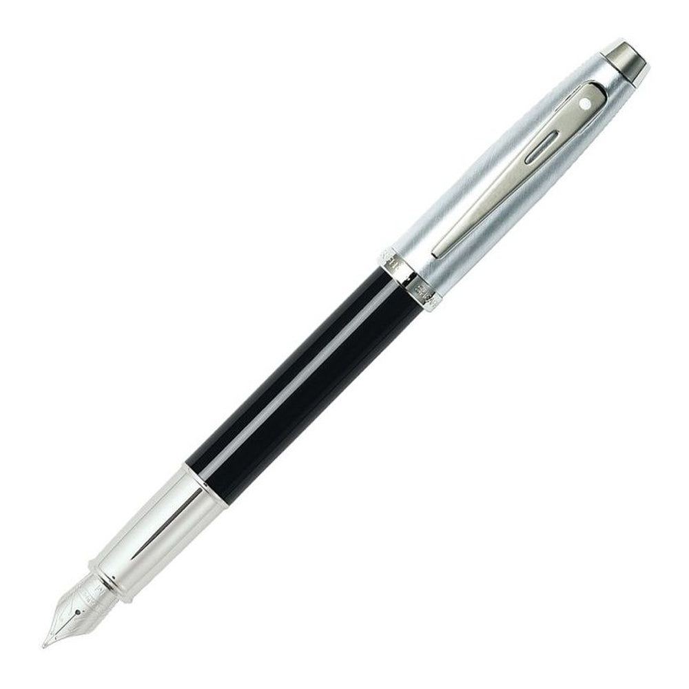112468-sheaffer-100-brushed-chrome-cap-black-barrel-fountain-pen